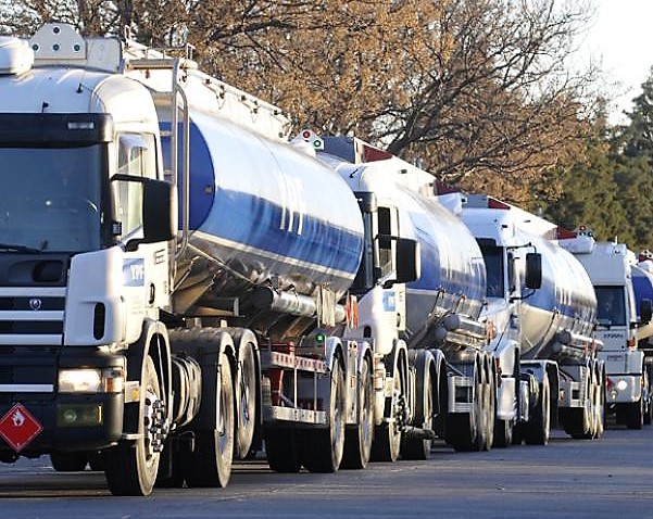 camiones-de-combustible