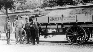 primer-camion-Daimler-mercedes-benz (2)