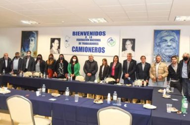 fadeeac-camioneros-mujeres-en-transporte