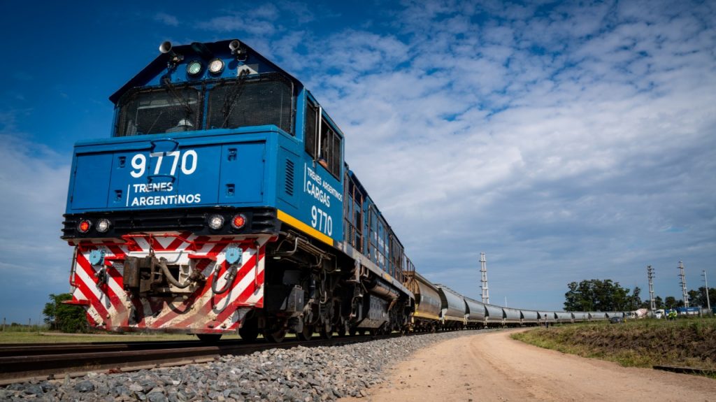Récord 8 millones toneladas -Línea Belgrano 1