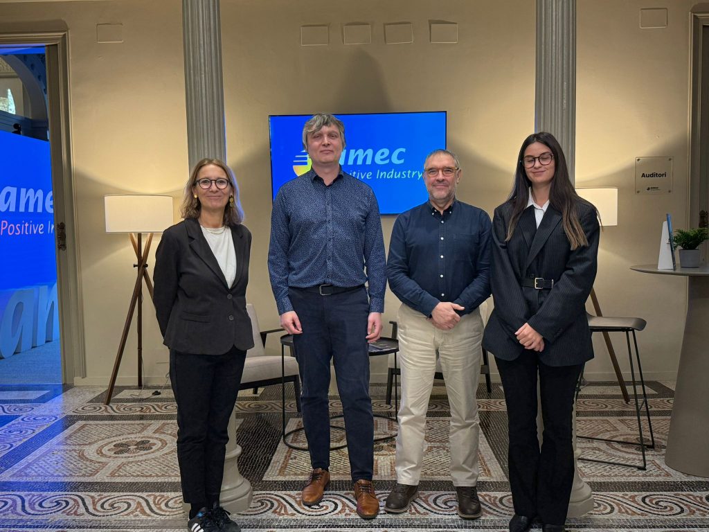 Firma del acuerdo de asociación, EasyCargo y AMEC España